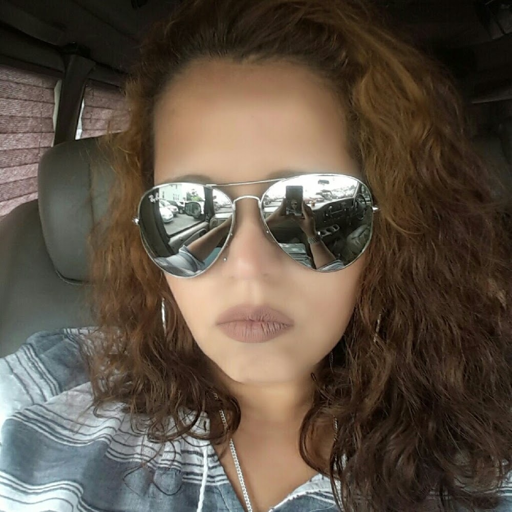 Meet your Posher, Janette